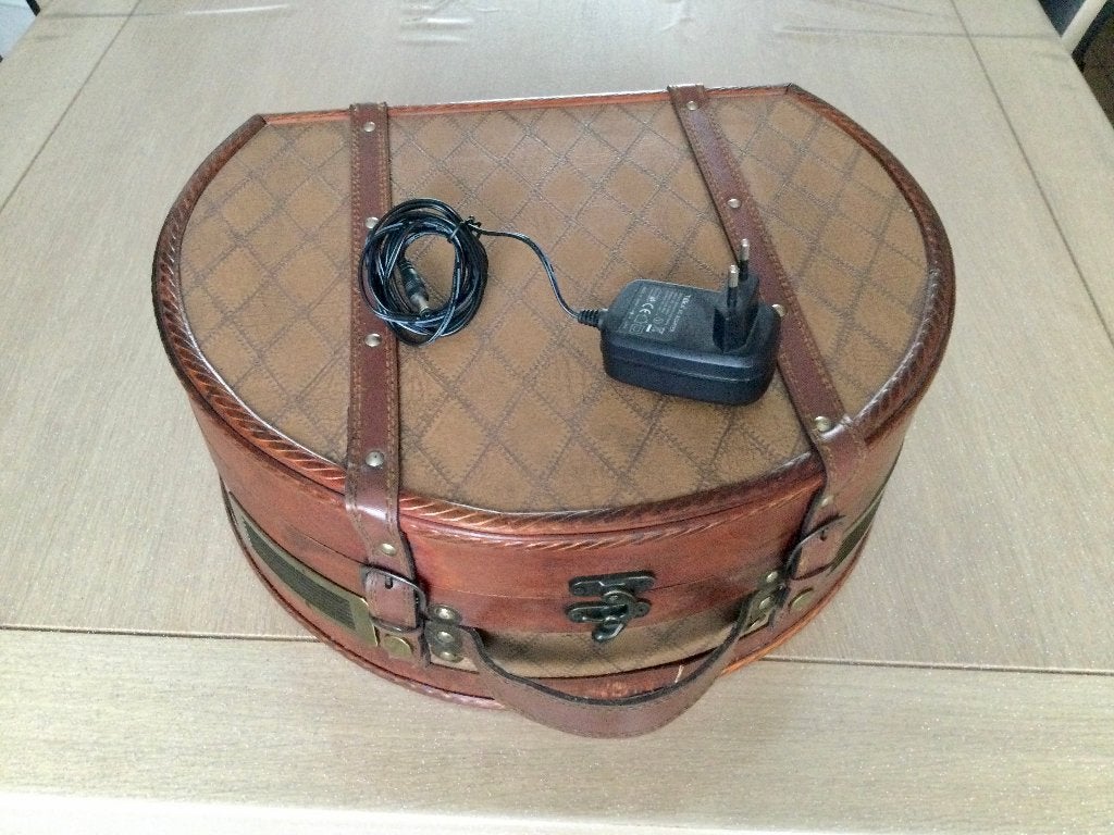 Tourne-disque "La Chaise Longue", Audio, Tv en Foto, Zo goed als nieuw, USB-aansluiting, Platenspeler, Ophalen
