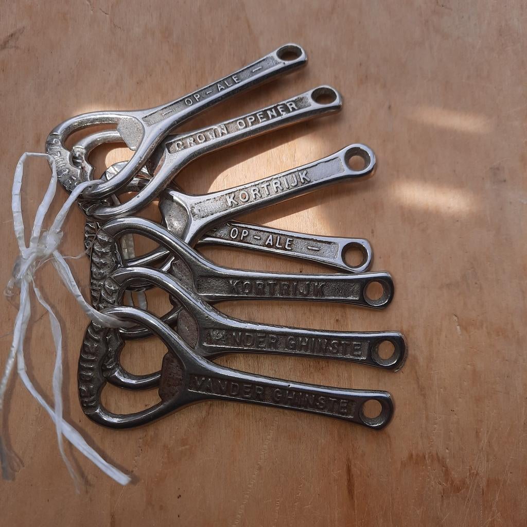 Opendoenders , aftrekkers , van bieren . Kroonopeners ., Ophalen of Verzenden