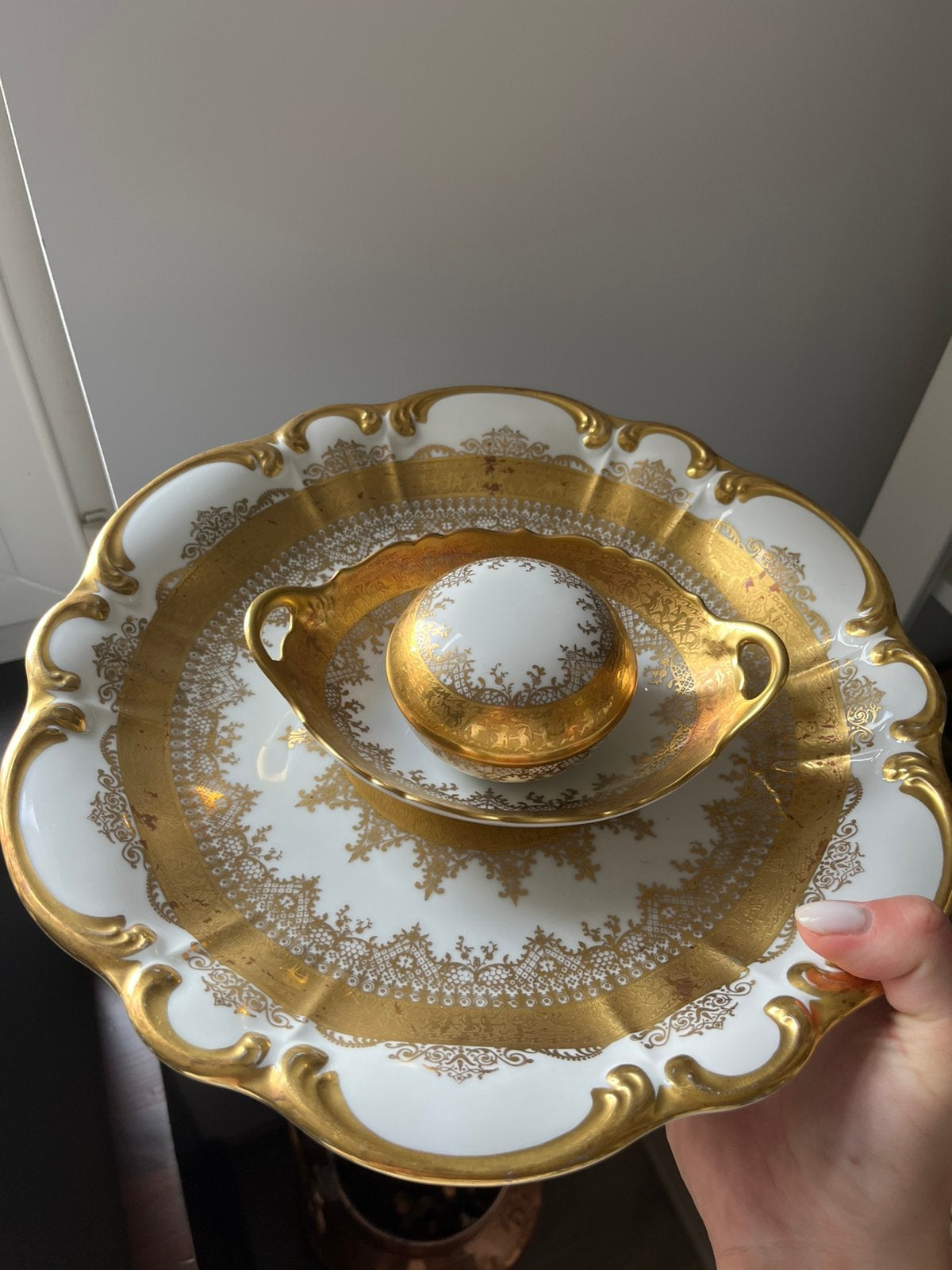 Prachtig porcelain, Ophalen