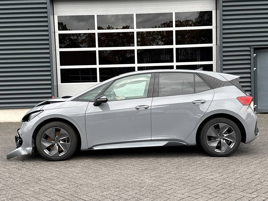 Cupra Born Essential 62 kWh | Apple carplay | Navigatie | Sc, Auto's, Automaat, Achterwielaandrijving, Gebruikt, 1728 kg