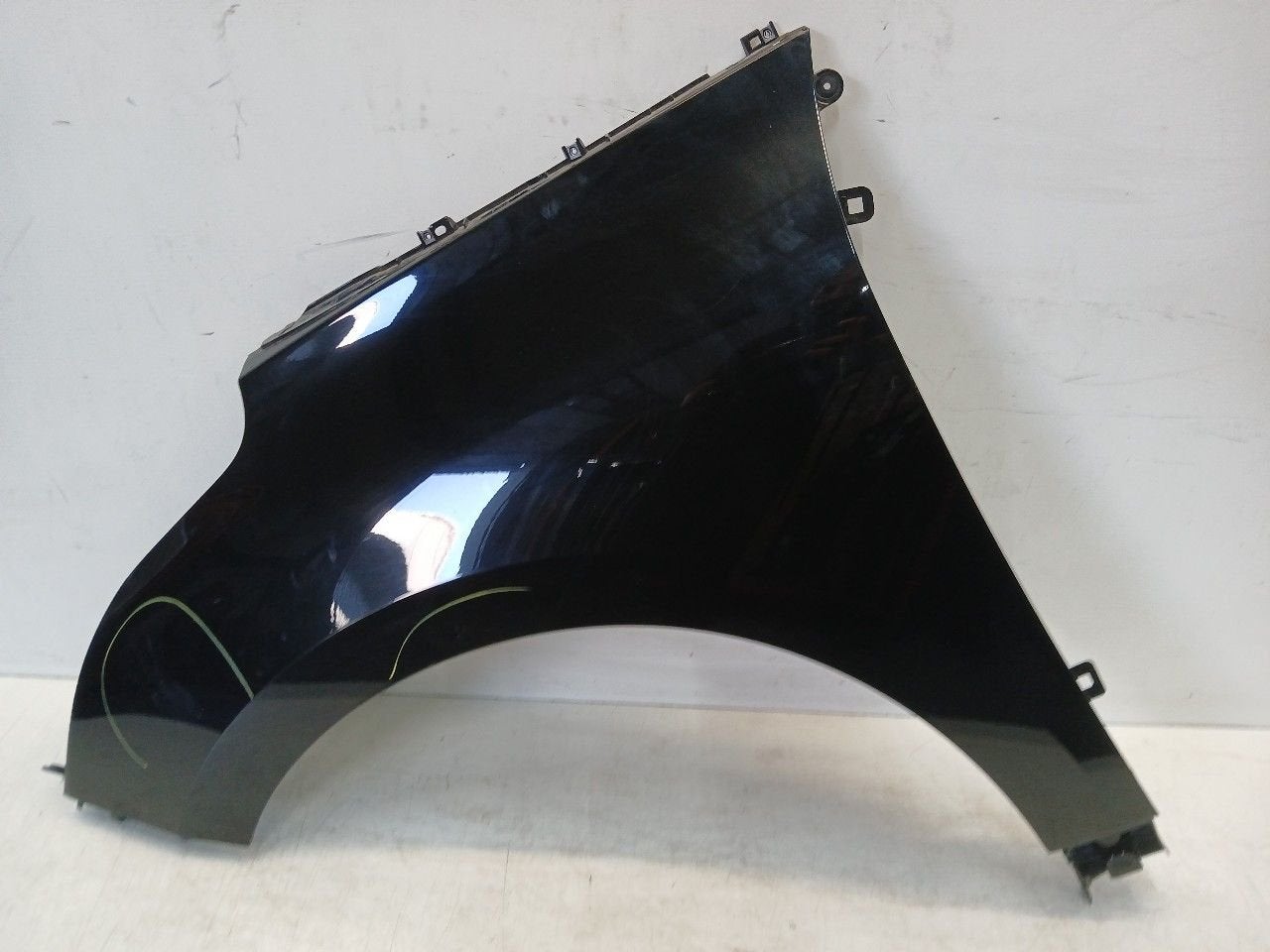 Spatbord links voor Renault Scénic, Onderdelen@venauto.nl, Van der Ven Autorecycling B.V., Ettenseweg 76, 4706 PB Roosendaal, The Netherlands
