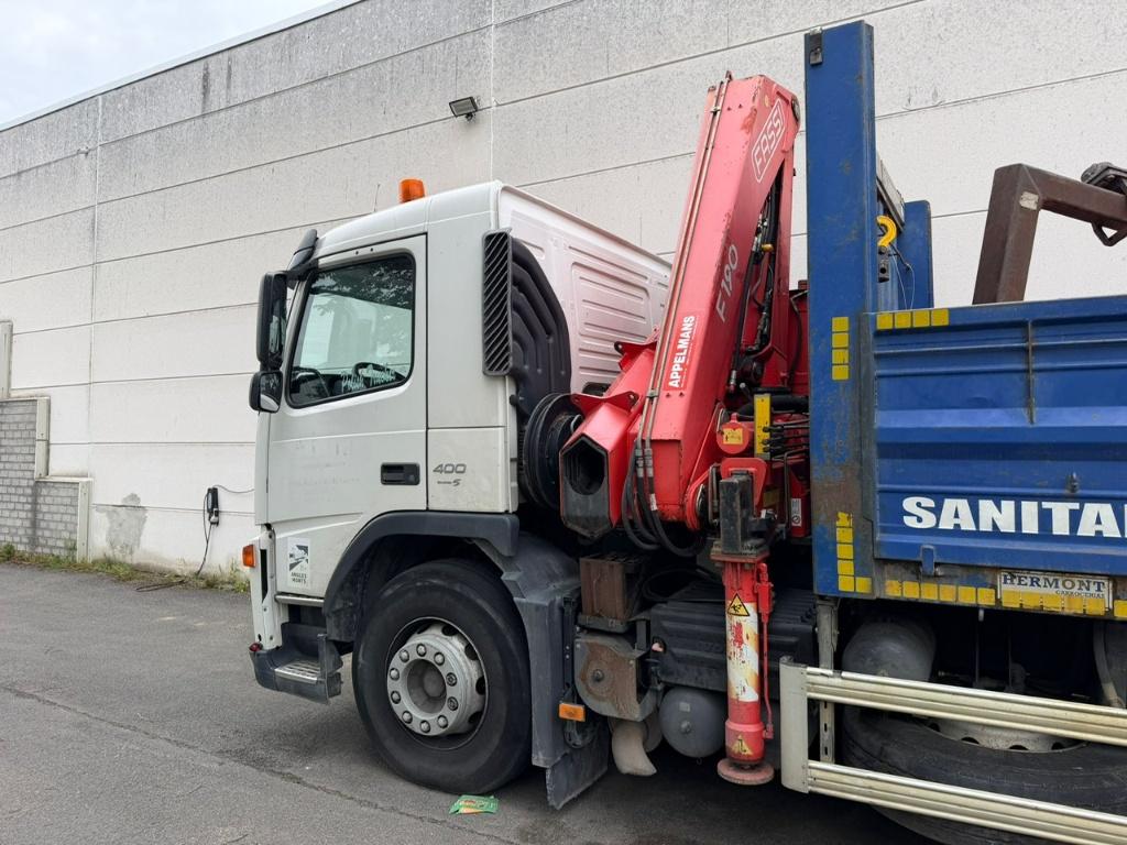 Camion Volvo 42.000eur Négociable, Auto's, Volvo, Euro 5, Wit, Bedrijf, Overige carrosserie