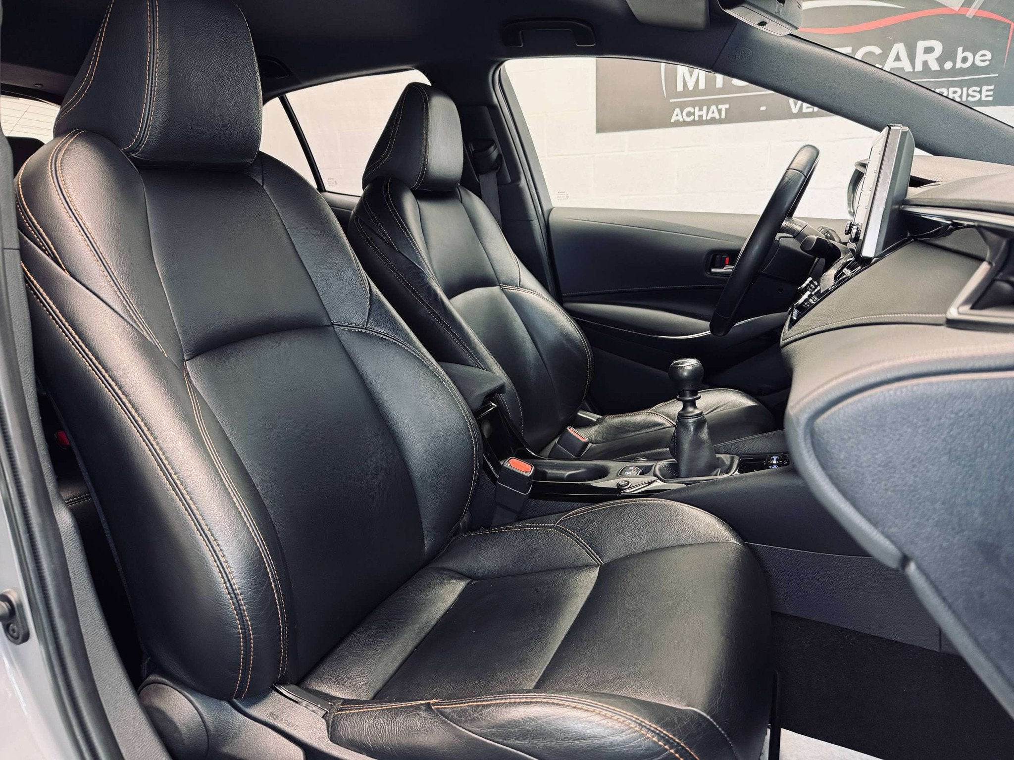 Toyota Corolla Corolla 1.2 Turbo Sport , Cuir, Carplay, Gara, Auto's, Toyota, Gebruikt, Euro 6, 4 cilinders, 116 pk