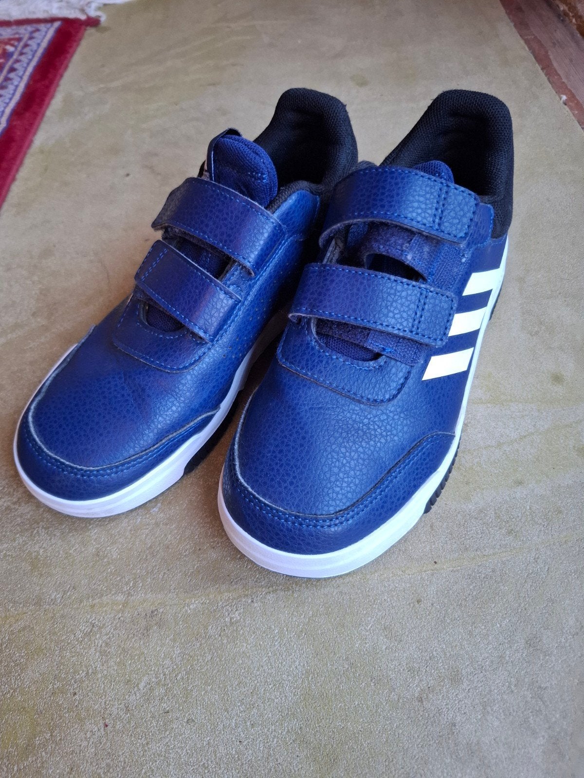 sportschoenen maat 37,5 Adidas, Ophalen, Sportschoenen