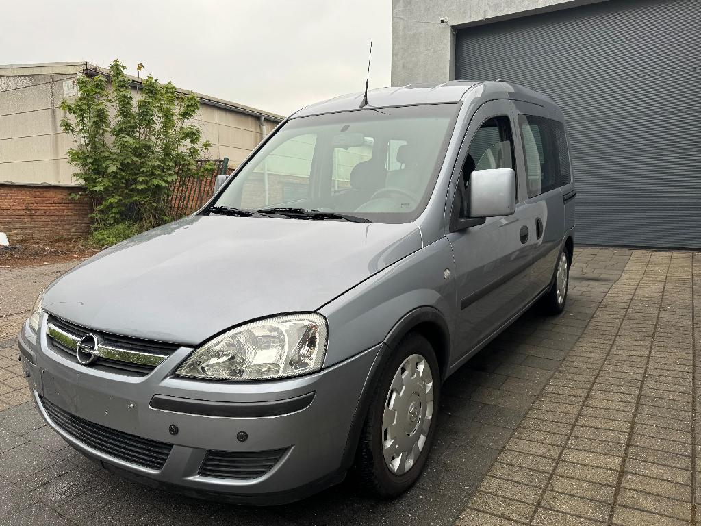 OPEL COMBO 1.4i ESSENCE 2010 54000 KM TPMR PMR DÉSACTI, Autos, Argent ou Gris, Entreprise, 3 places, Boîte manuelle