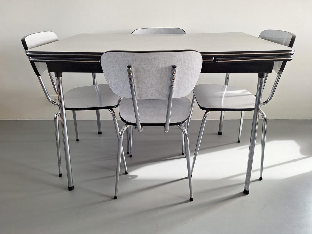 Tafeltje en stoelen, Huis en Inrichting, Tafels | Eettafels, Ophalen, Zo goed als nieuw