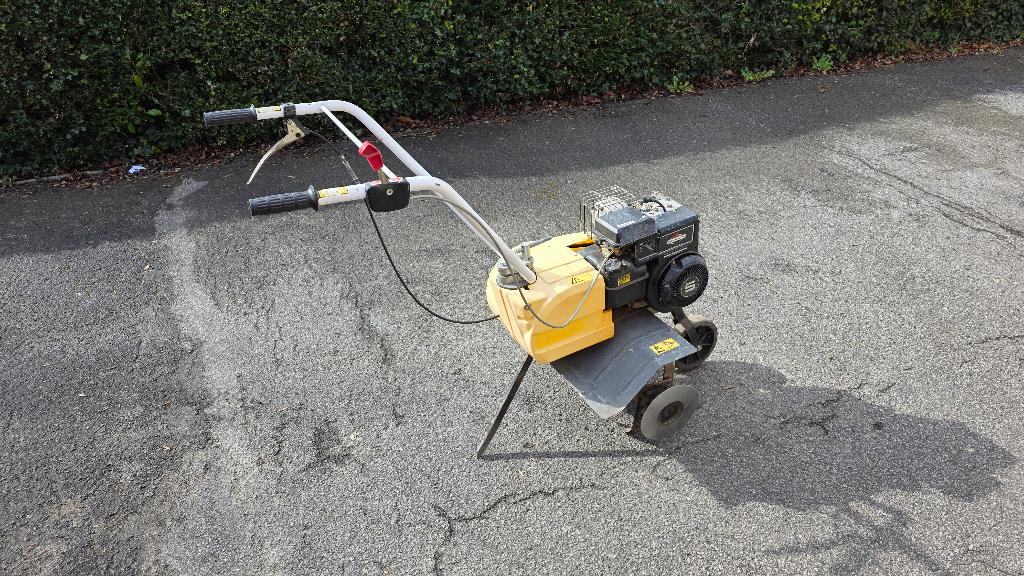 Motoculteur Briggs & Stratton 5CH essence, Enlèvement, Utilisé, Briggs & stratton, Essence