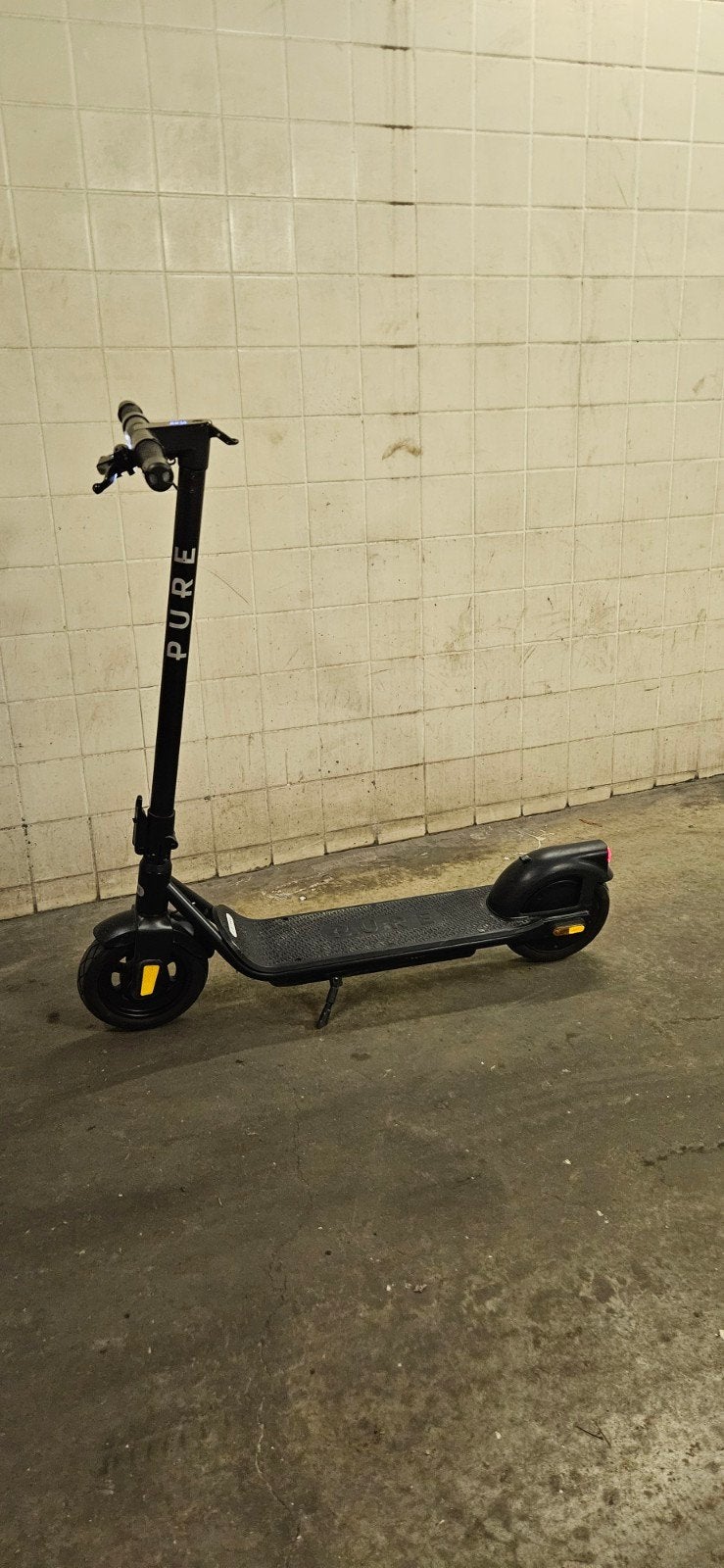 Pure Air³ Pro+ – Trottinette électrique
À vendre Pure Air, Enlèvement ou Envoi, Utilisé, Step électrique (E-scooter), Pure