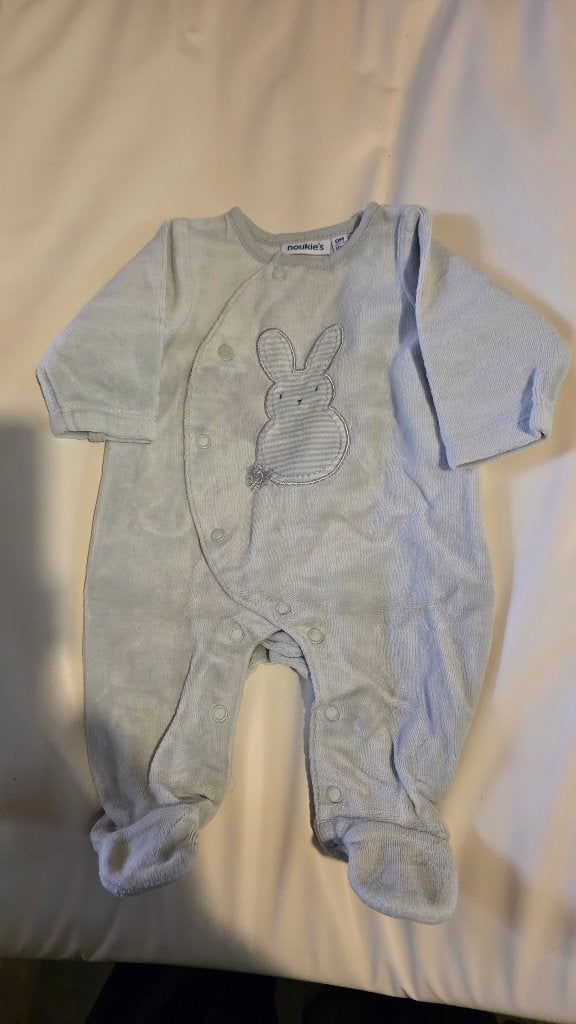 Newborn pyama M 50 Noukie's, Kinderen en Baby's, Ophalen, Zo goed als nieuw, Jongetje of Meisje, Nacht- of Onderkleding