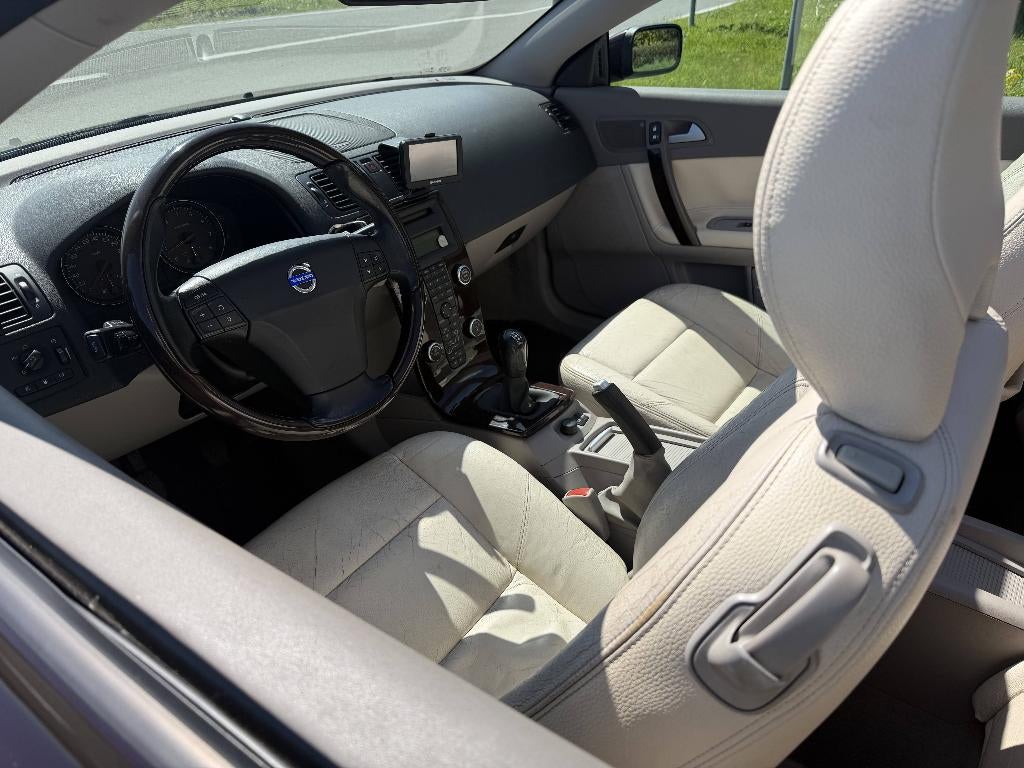 VOLVO C70 Summum Cabriolet | CUIR | PDC | NAVI | CLIMA, Beige, Entreprise, Cabriolet, Boîte manuelle