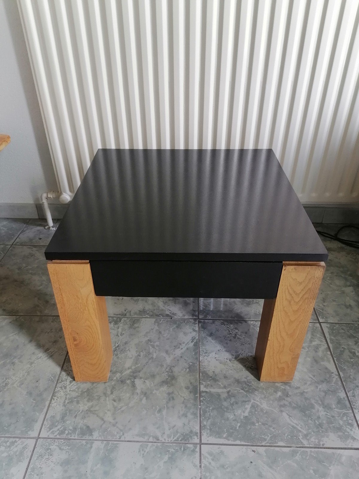 Massief Eiken Salontafel Zwart Rood Lade, Huis en Inrichting, Tafels | Salontafels, Ophalen, 50 tot 100 cm, 50 tot 100 cm, Zo goed als nieuw