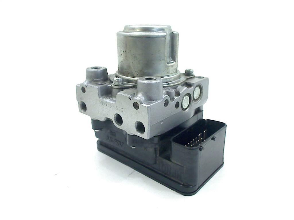 ABS POMP Honda CB 1000 R 2008-2016 (CB1000R) (3c19-5056), Dhr. S. di Majo, Gebruikt, Info@cama-motorparts.nl, P.J. Troelstraweg 8 8
3144 CX  MAASSLUIS, NL