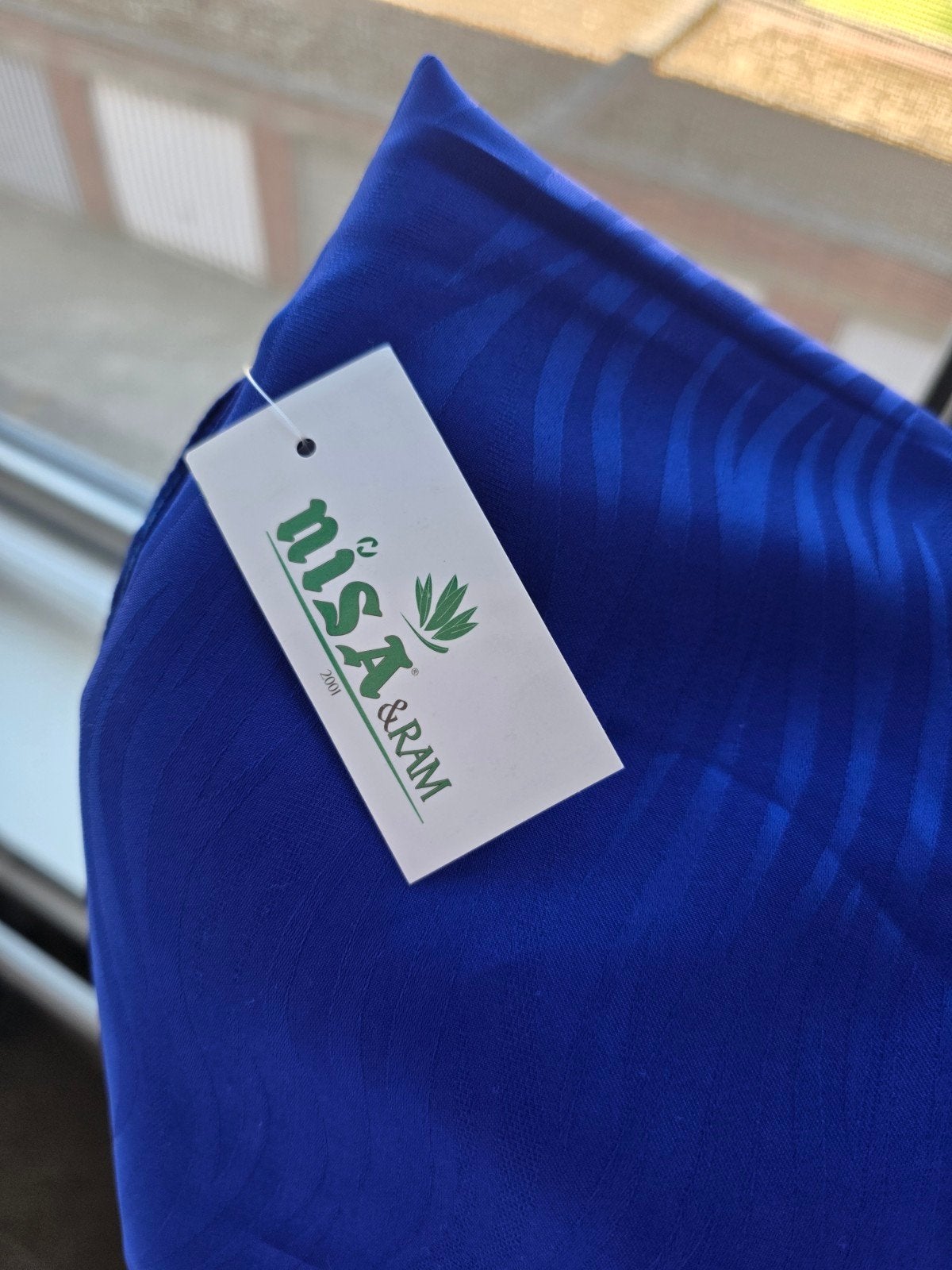 Stijlvolle sjaal hoofddoek merk Nisa nieuw met kaartje, Vêtements | Femmes, Vêtements Femmes Autre, Enlèvement ou Envoi, Neuf