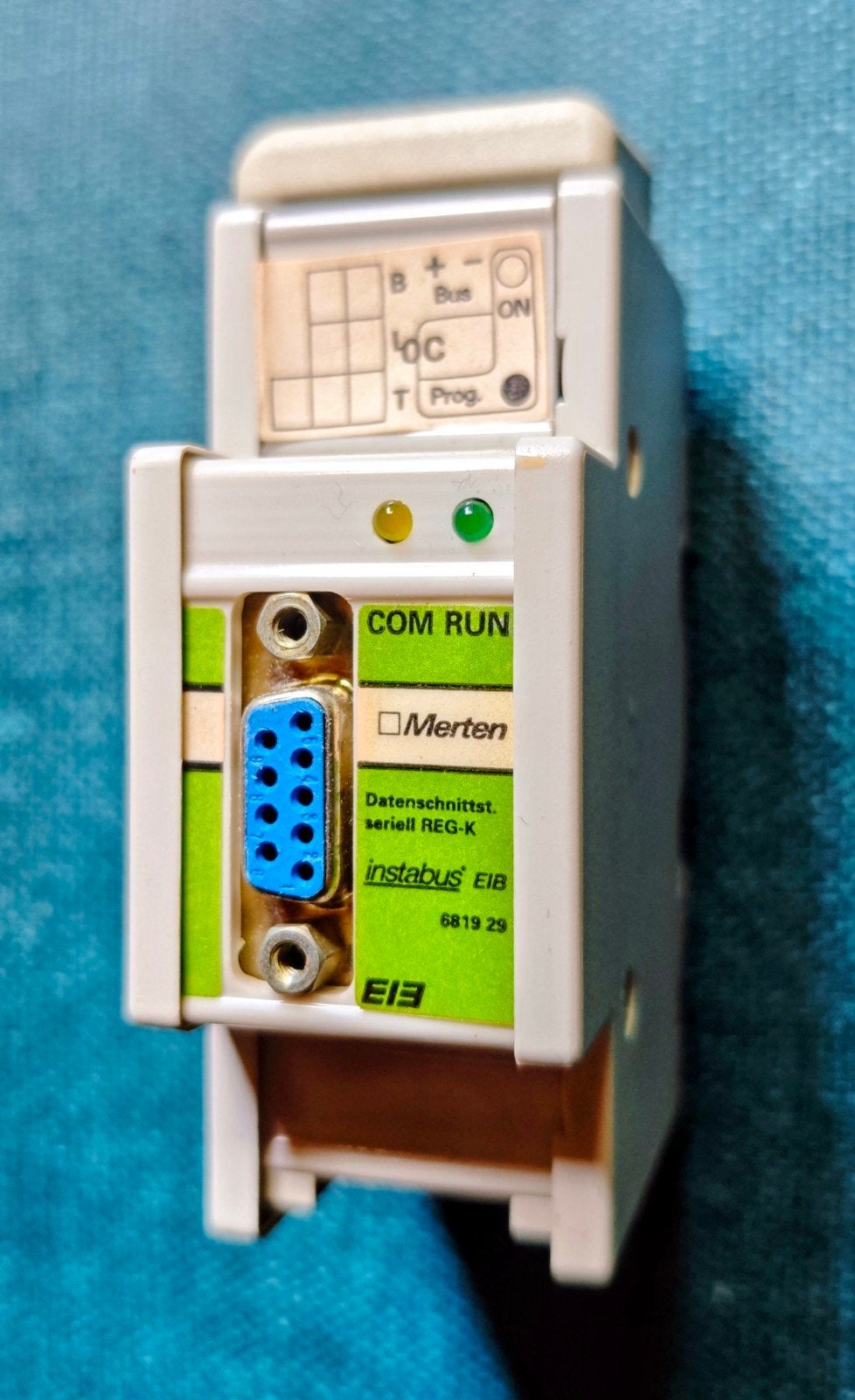 EIB - KNX  RS232 interface Merten 6819 29, Computers en Software, Overige Computers en Software, Ophalen of Verzenden, Gebruikt