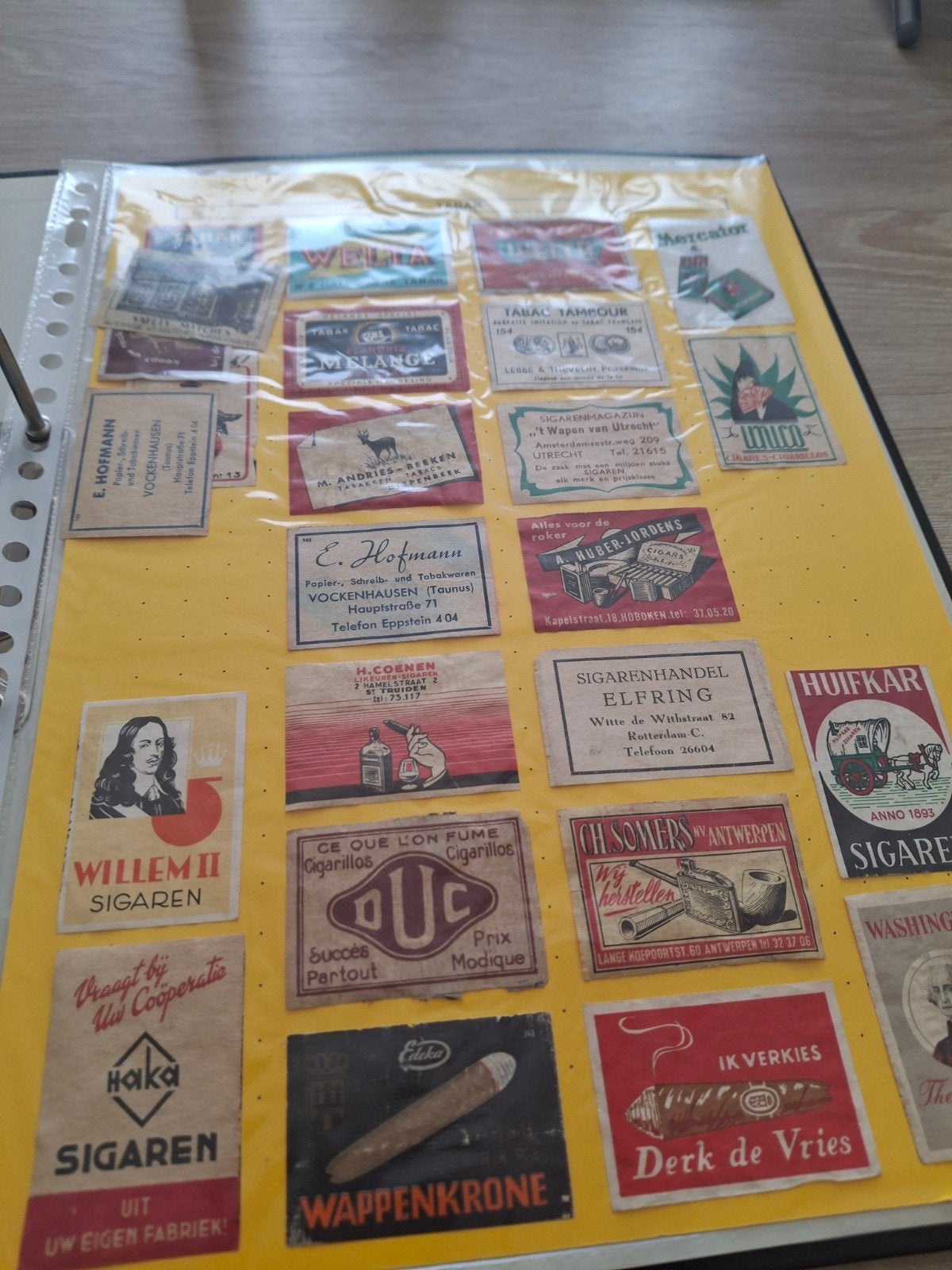 Luciferetiketten en mapjes tabak, Ophalen of Verzenden