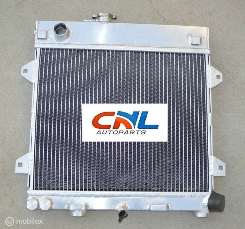Radiateur BMW E30 M10 316i 318i 1982-1991 83 84 85 86 87 88, Nieuw, Ophalen of Verzenden