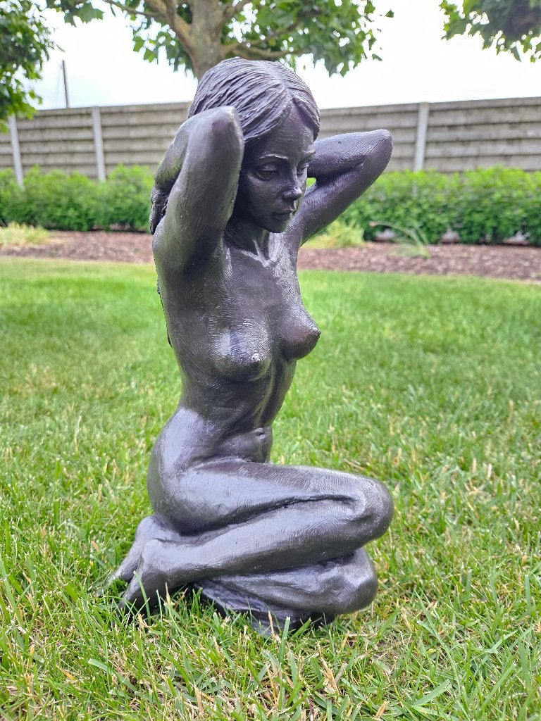 Bronzen zittend naakt sensueel beeld, ook andere bronzen!, Ophalen of Verzenden, Brons, 20 - 50 cm, Bruin