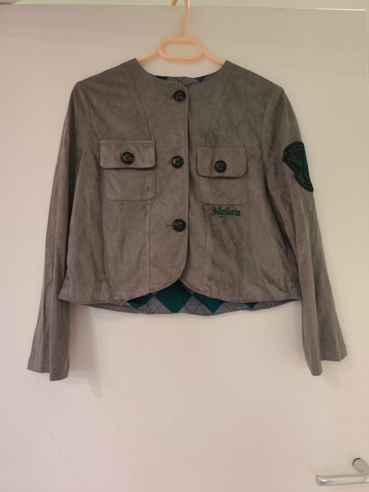 Jolie veste en nubuck Harry Potter effet seconde peau . S, Kleding | Dames, Jasjes, Kostuums en Pakken, Harry Potter, Ophalen of Verzenden