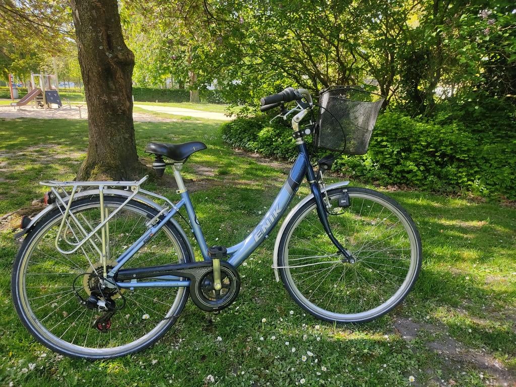 Damesfiets ENIK, Fietsen en Brommers, Ophalen, Versnellingen