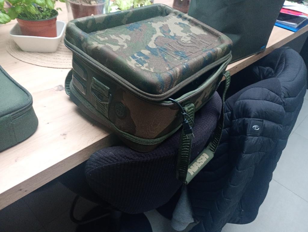 Nash sac usb, Enlèvement, Comme neuf