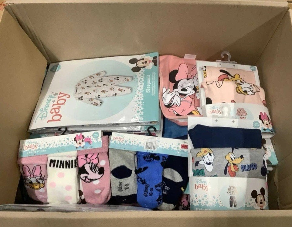 Te Koop: Grote Partij Originele Disney Baby en Kinderkleding, Ophalen of Verzenden, Nieuw