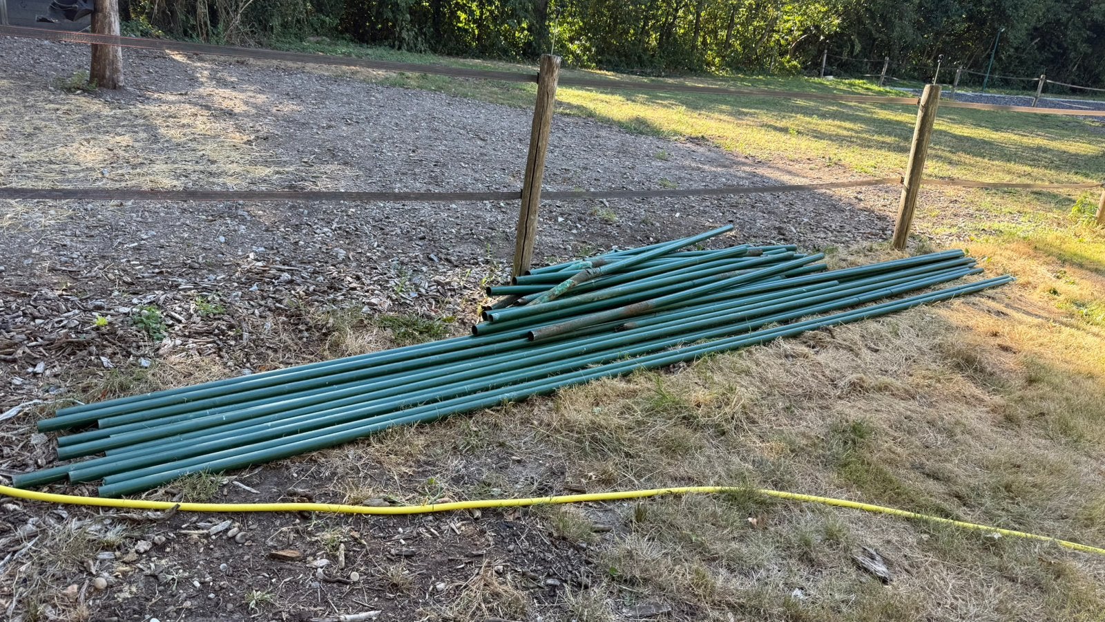 Bovenbuis en palen voor een omheining, Ophalen, Gebruikt, IJzer