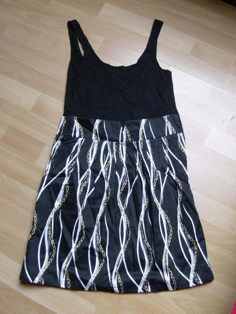 Jurk merk zara - maat xs, Zara, Enlèvement ou Envoi, Porté, Taille 34 (XS) ou plus petite