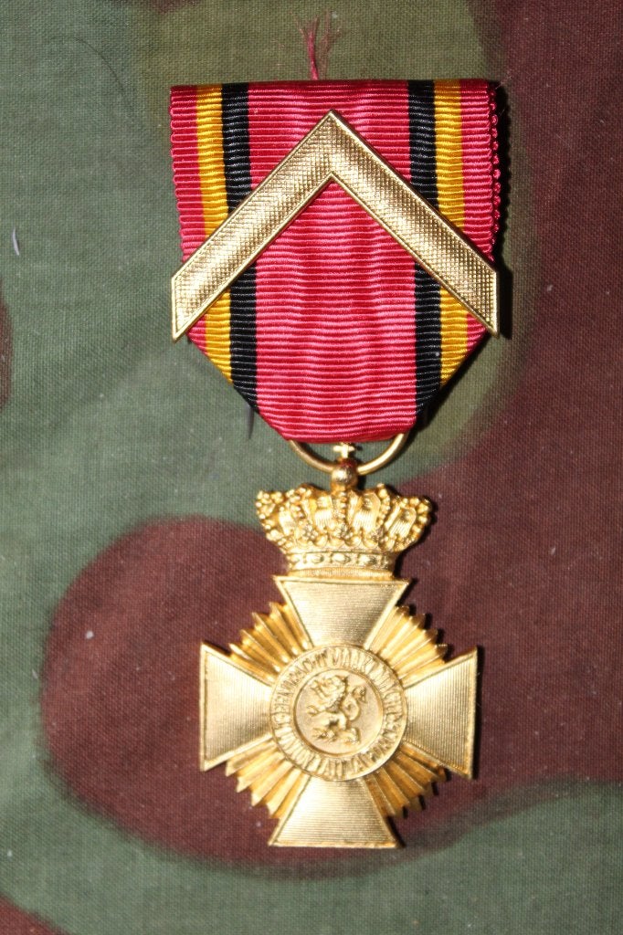 moed en toewijding 1ste klasse, Collections, Objets militaires | Général, Enlèvement ou Envoi, Armée de terre, Ruban, Médaille ou Ailes