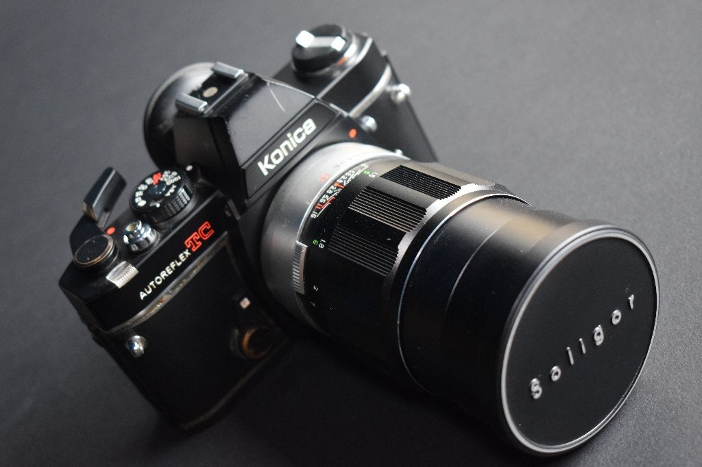 Konica Autoreflex TC 35mm Film SLR Camera w/ SOLIGOR Vintage, Enlèvement ou Envoi, Utilisé, Reflex miroir, Konica