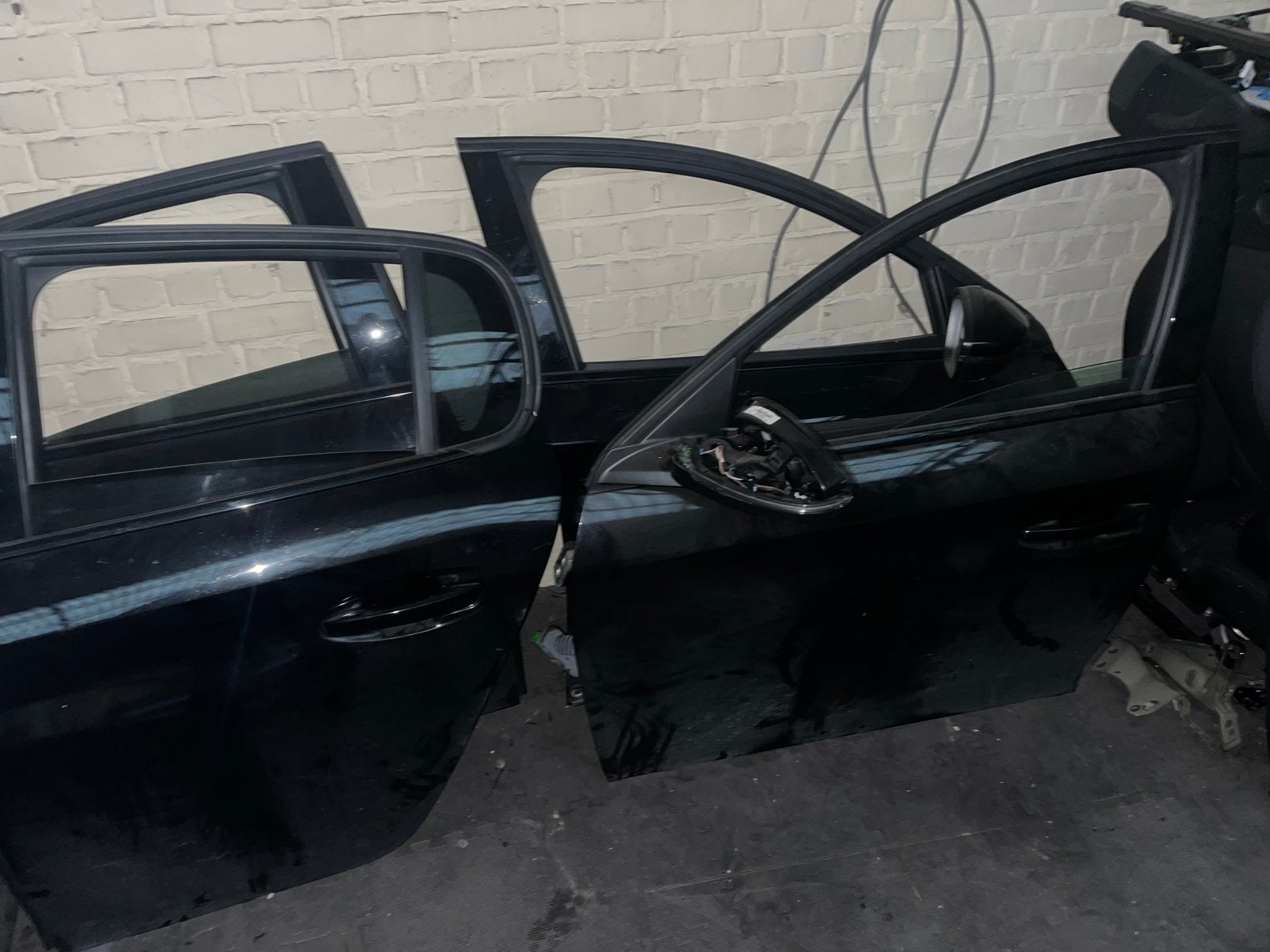 Differentes pieces peugeot 208 gt 2024 ( portes, coffre,..), Enlèvement, Avant, Peugeot