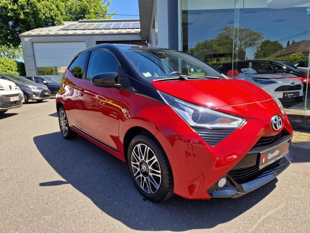 Toyota Aygo Team-D, Autos, Toyota, https://public.car-pass.be/vhr/d9157105-3b67-4957-8ebf-945eadc6a6fb, Achat, 998 cm³, Euro 6