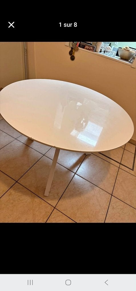 Table ronde 120cm + 4 chaises couleur blanc, Maison & Meubles, Tables | Tables à manger, 100 à 150 cm, Quatre personnes, Rond