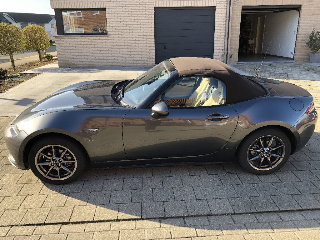 Mazda MX5, Auto's, Mazda, Achterwielaandrijving, 4 cilinders, Cabriolet, Leder