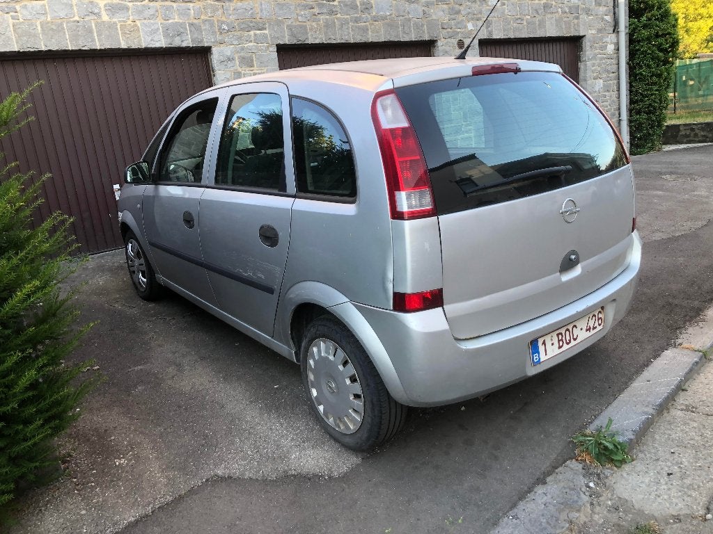 OPEL MERIVA 2003 - 300 €, Argent ou Gris, Achat, Boîte manuelle, 5 portes
