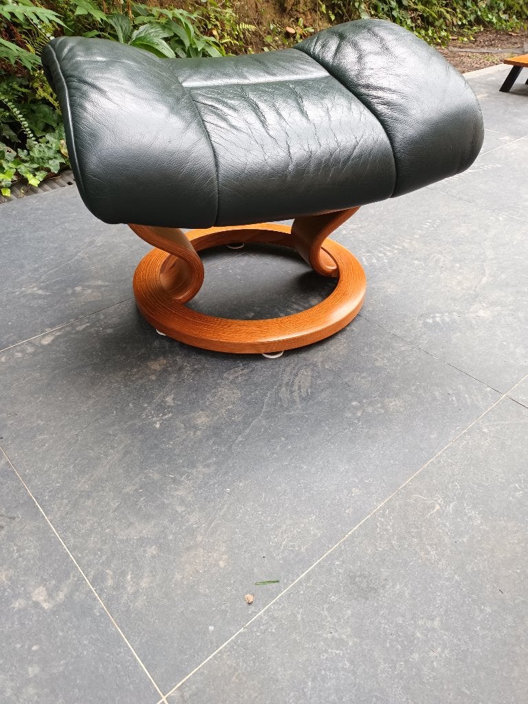 POUF EN CUIR ET BOIS, Enlèvement, Utilisé, Bois