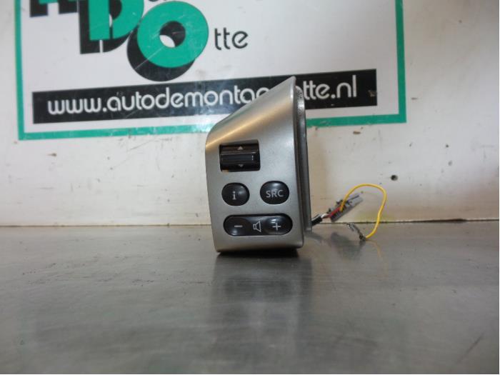 Radiobediening Stuur van een Nissan Note (Note 06-), Gebruikt, -, -, Ophalen of Verzenden