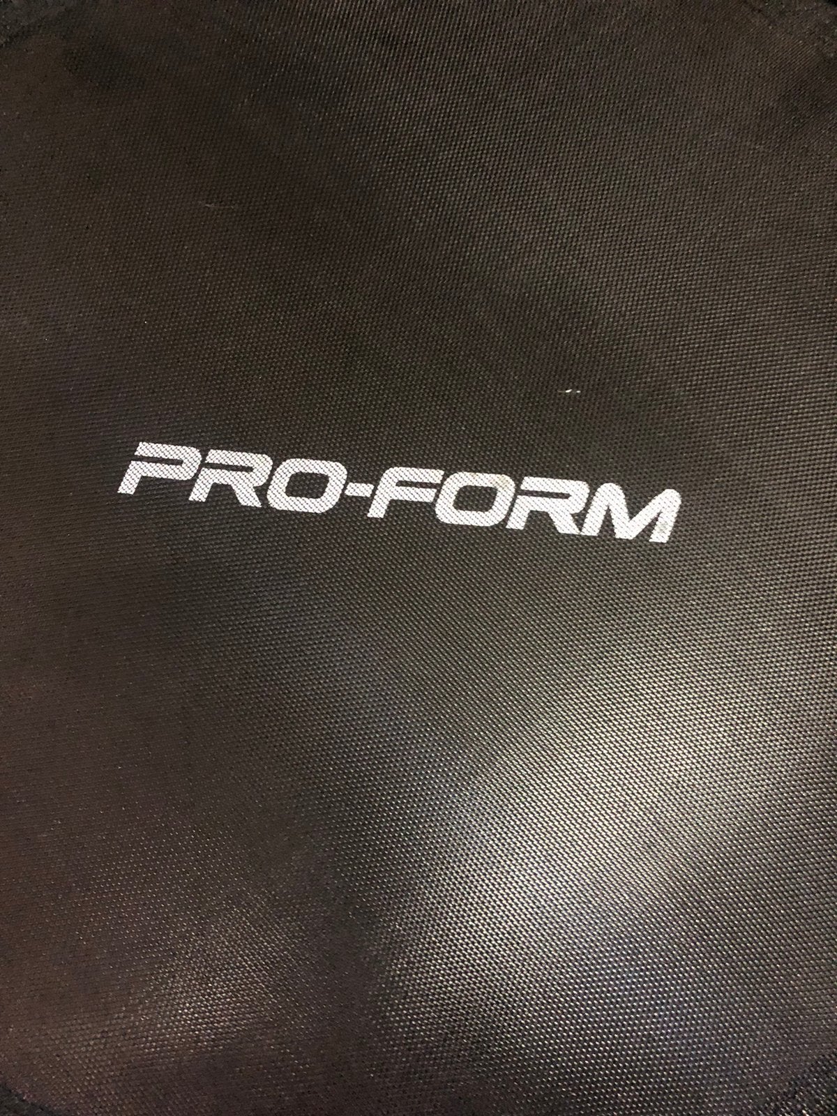 Trampoline pro form 100, Sports & Fitness, Enlèvement, Comme neuf