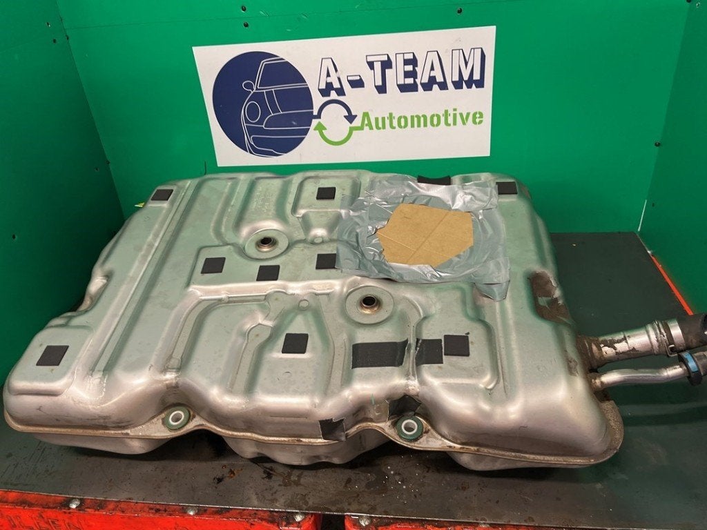RESERVOIR 5 serie (G30) (|10000253411|24131812|7488708|), Utilisé, BMW, Petuelring 130
80809  München, DE, Bayerische Motoren Werke AG