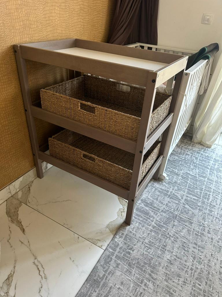 Luiertafel met opberg manden, Kinderen en Baby's, Ophalen, Gebruikt, Overige typen, Overige merken