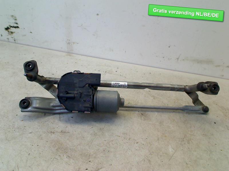 MOTEUR + TRINGLERIE ESSUIE GLACE AVANT Golf VII (AUA), Utilisé, De Bloemendaal 21 21
5221 EB  'S HERTOGENBOSCH, NL, Info@123Parts.nl