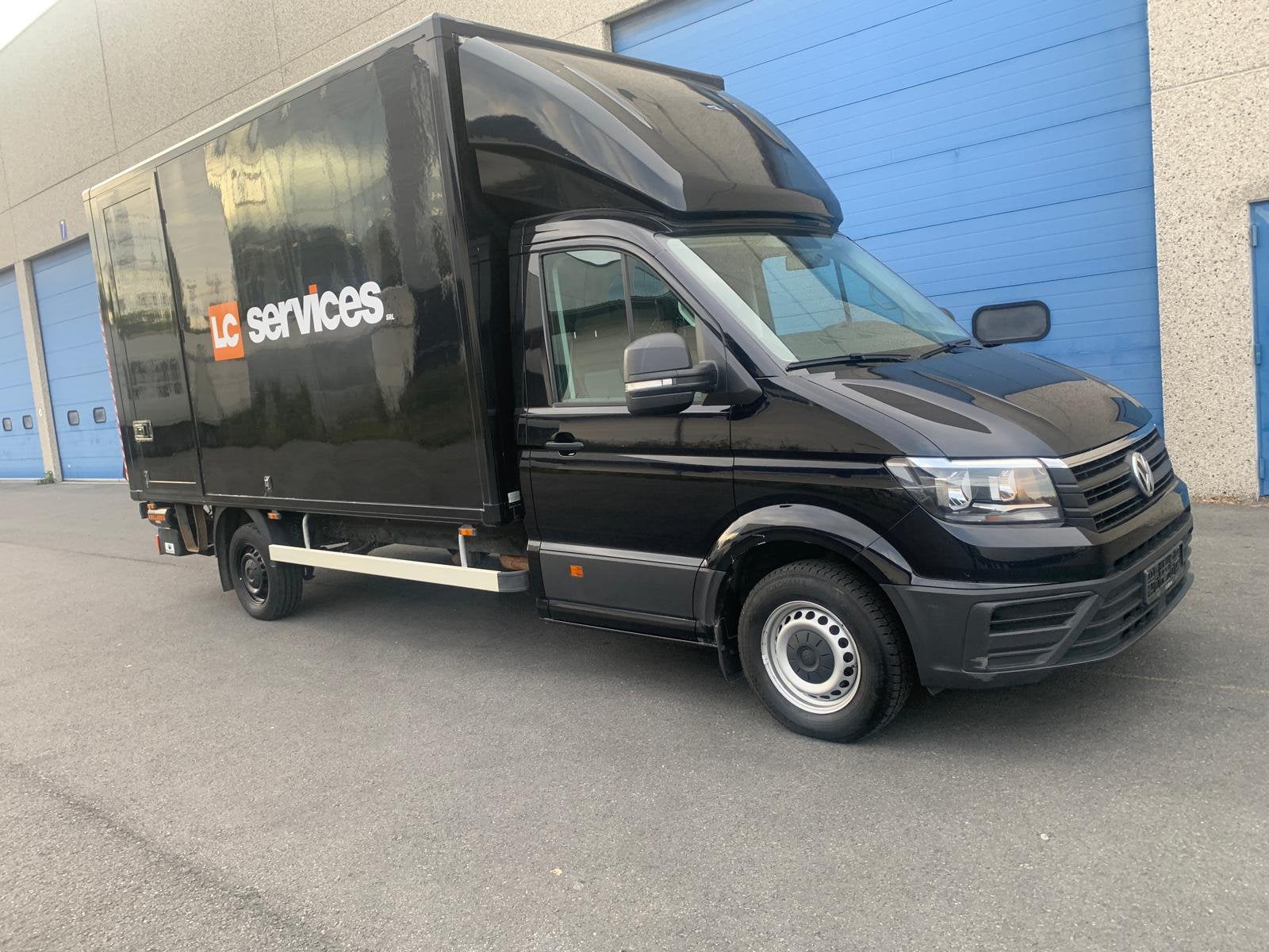 Volkswagen Crafter 2.0 tdi full option export, Auto's, 4 cilinders, Zwart, Diesel, Particulier