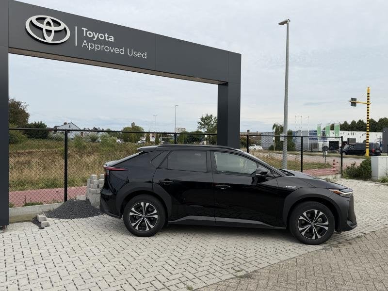 Toyota bZ4X DYNAMIC BUSINESS, Auto's, Toyota, Automaat, Zwart, Elektrisch, 5 deurs