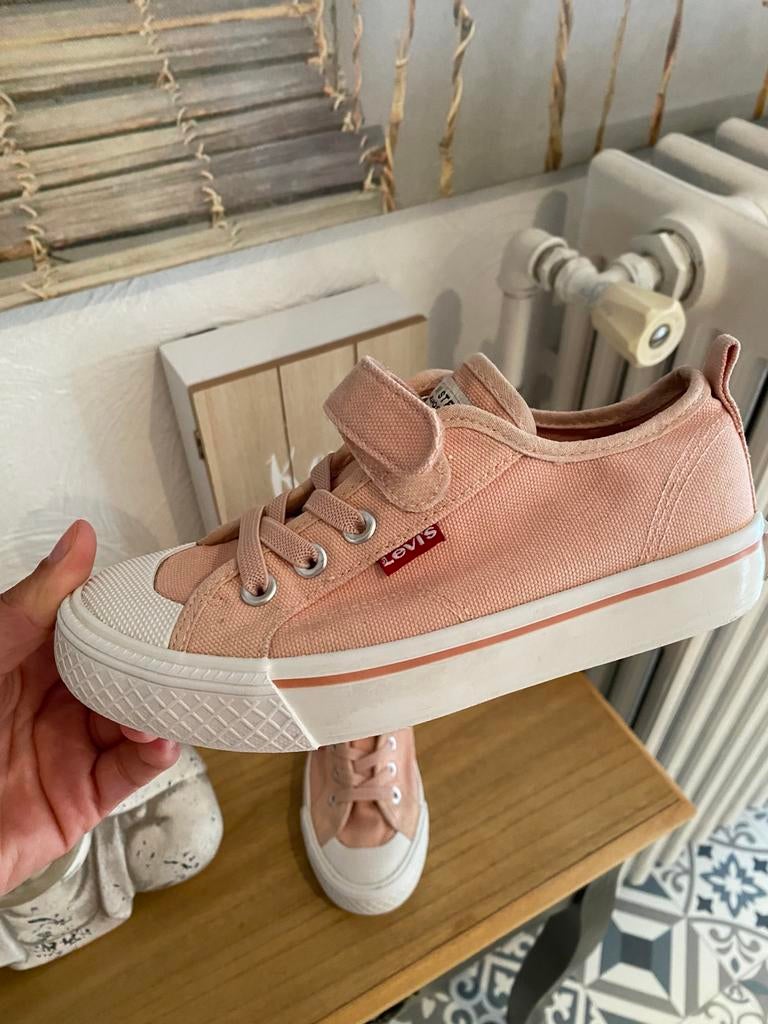 Levis meisjes schoen maat 32, Comme neuf, Enlèvement, Chaussures, Fille