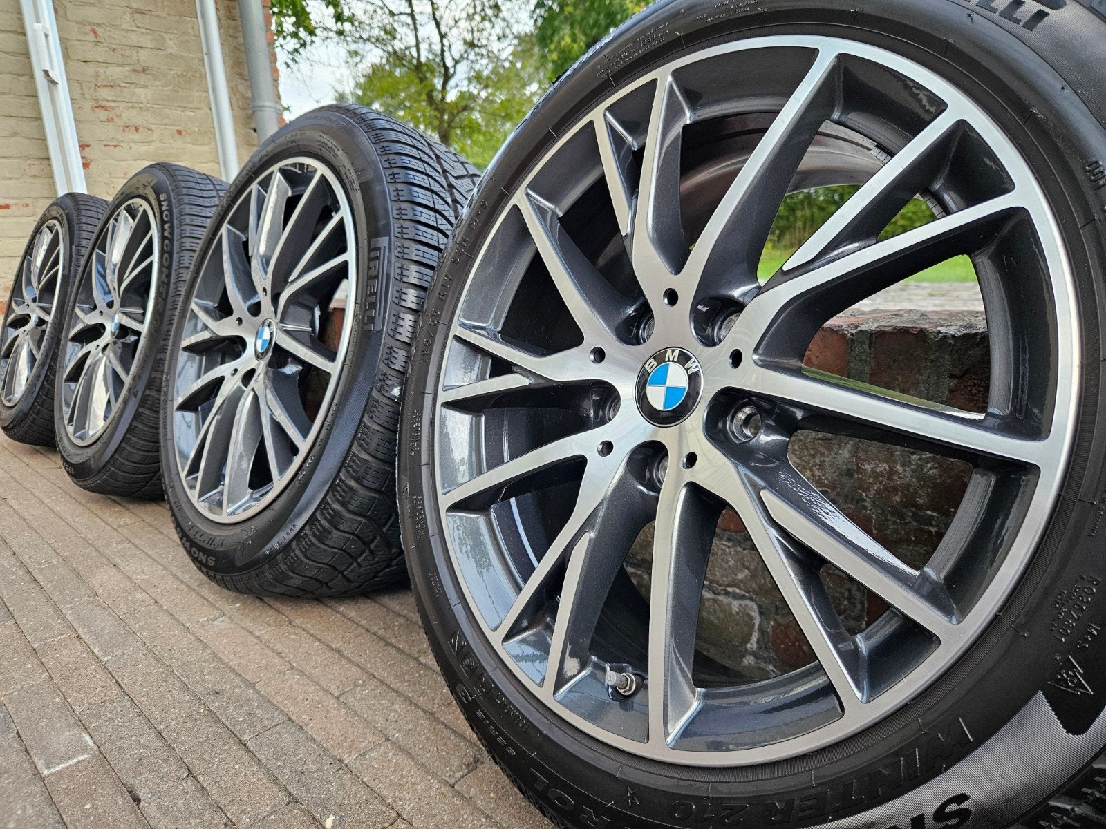 17" BMW 1-Serie F40 BMW 2-Serie F44 winterset 8mm ZGAN, Gebruikt, Banden en Velgen, 17 inch, Personenwagen