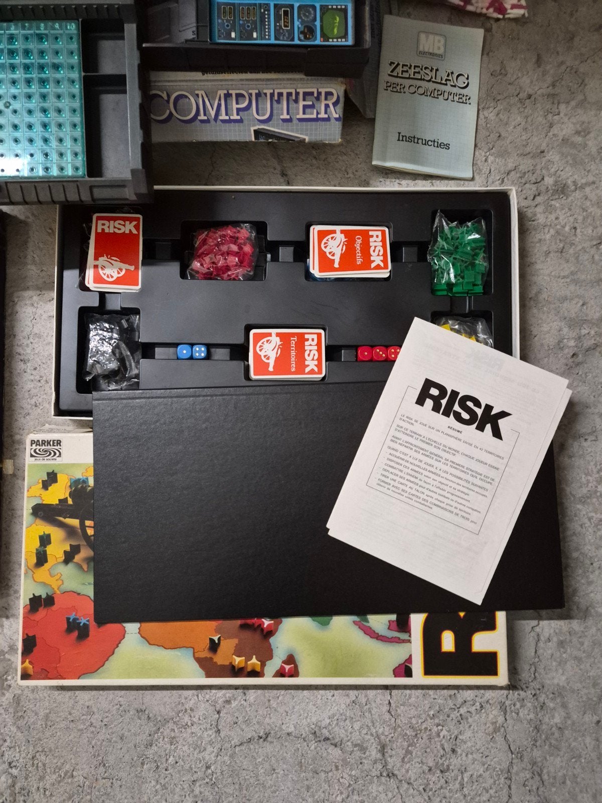 Set van 5 vintage retro bordspellen (Risk, Stratego, Bat), Hobby en Vrije tijd, Vijf spelers of meer, Ophalen of Verzenden, Gebruikt