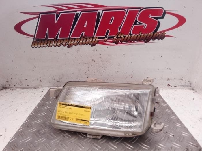 Phare gauche d'un Opel Astra, -, -, Opel, 3 mois de garantie