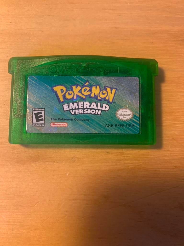 Pokemon emerald (2004) original authenticated** USA, Games en Spelcomputers, Ophalen, Zo goed als nieuw