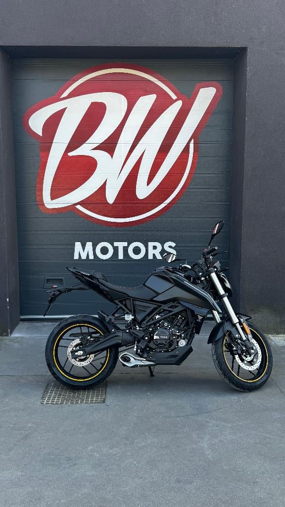 PROMO, NIEUWE PRIJS - Voge 125 R Zwart @ BW Motors Mechelen, Motoren, Motoren | Overige merken, Bedrijf, Naked bike, 11 kW of minder