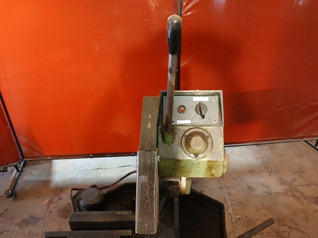 Metaal cirkelzaag machine, Doe-het-zelf en Bouw, Ophalen, Gebruikt, Cirkelzaag