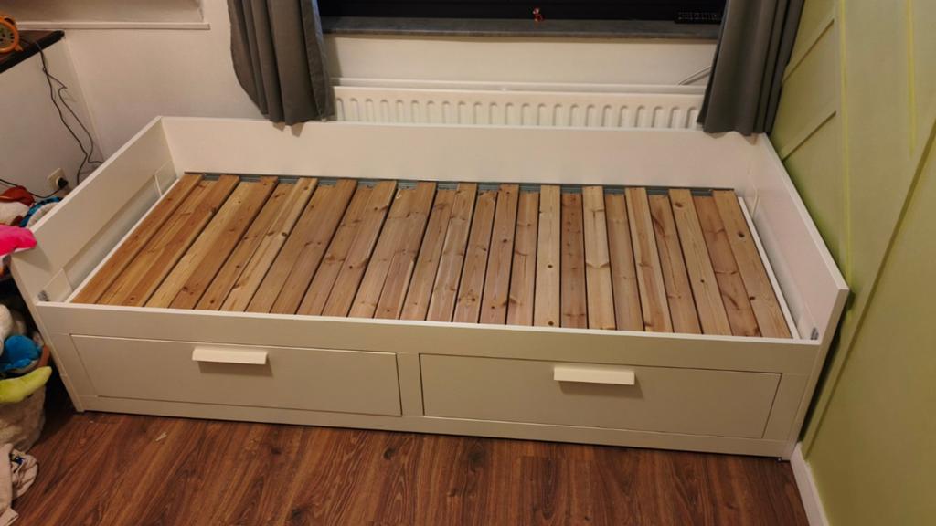 Brimnes bed 80x200 / 160x200, Maison & Meubles, Enlèvement